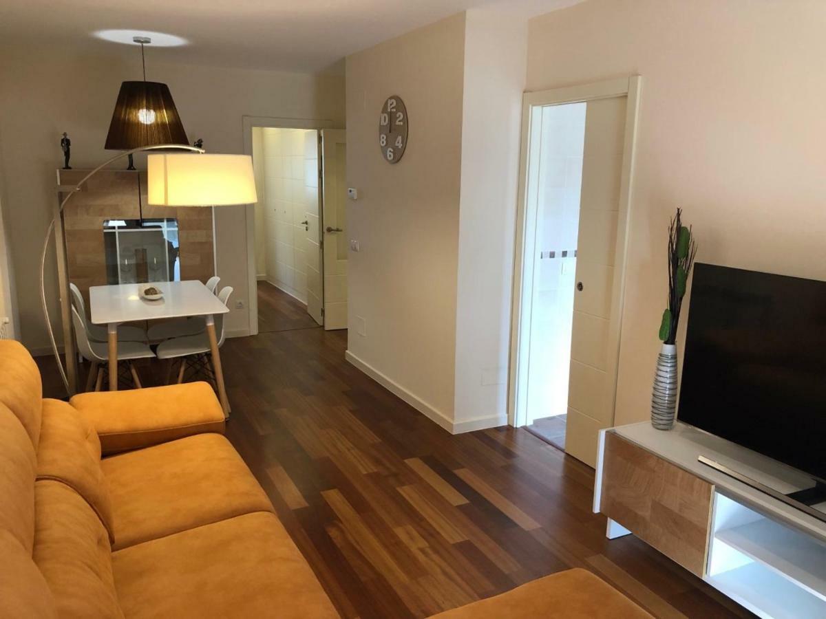 Ferienwohnung Deluxe Pirineos Sabiñánigo Exterior foto